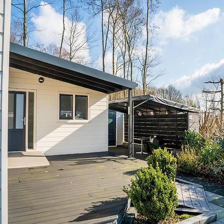 Cosy Holiday Home In Appelscha With Garden Exterior photo